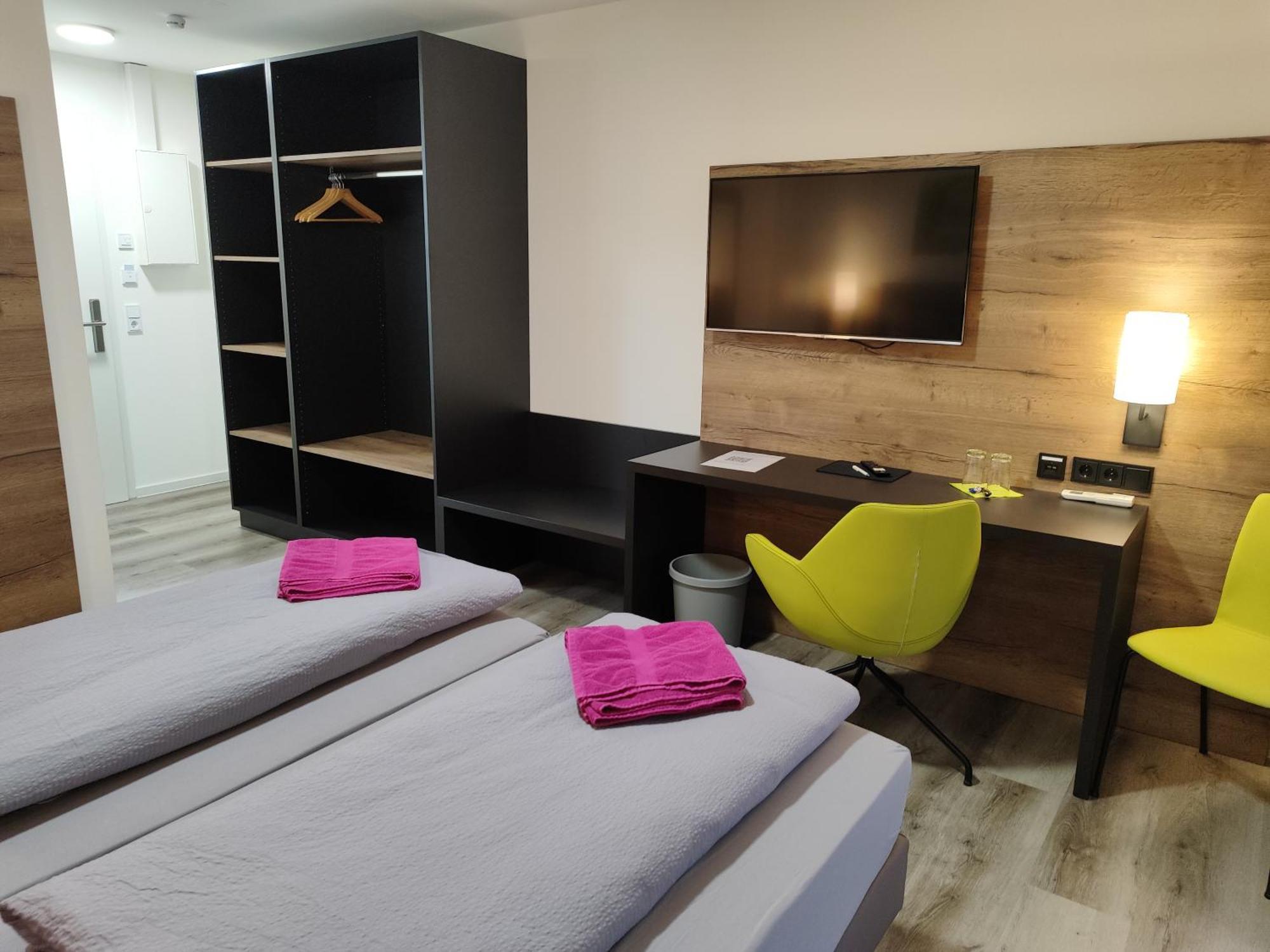 Hotel Gaestehaus Stock Zimmer Sahnehaeuble Фридрихсхафен Экстерьер фото